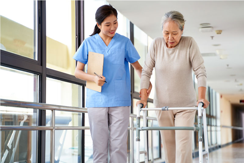 2023 Guide to Best Walkers for Seniors